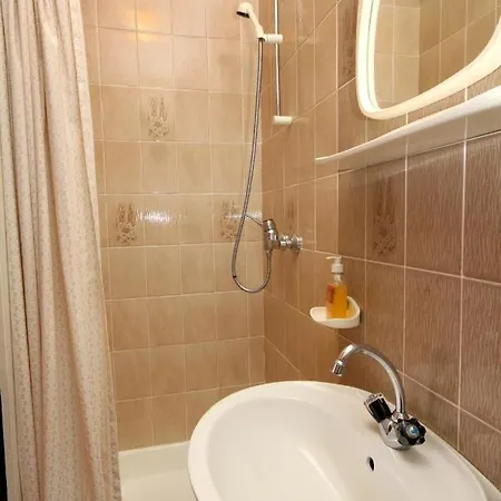 Affittacamere And With Parking Space - 6260 3*