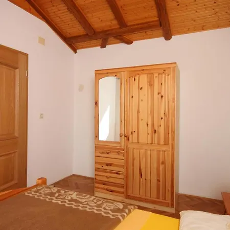 And With Parking Space - 6260 Гостевой дом