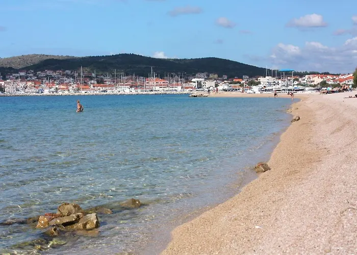 And With Parking Space - 6260