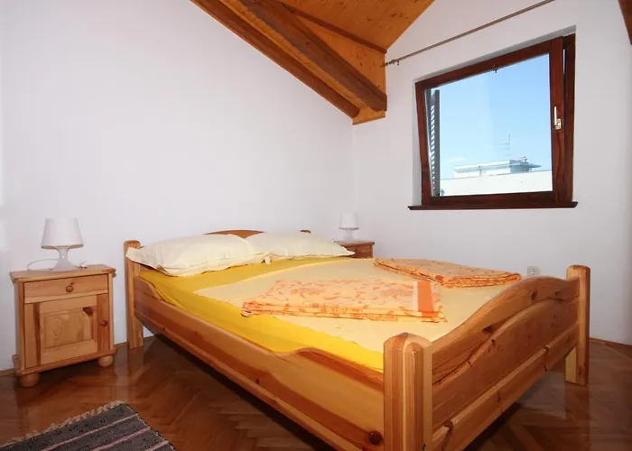 And With Parking Space - 6260 Vodice