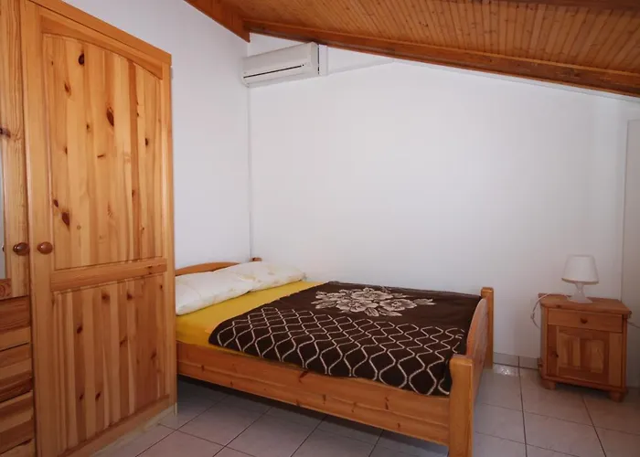 And With Parking Space - 6260 Gæstehus