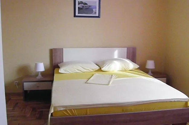 And With Parking Space - 6260 Gasthuis 3*